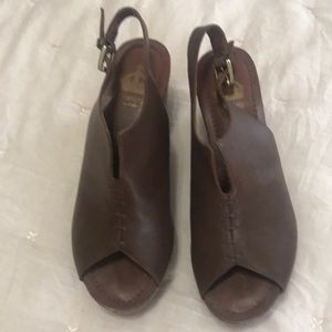 Woman 6.5 shoes